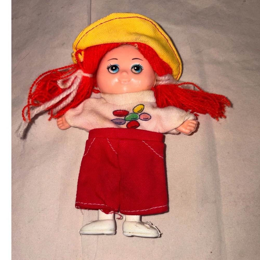 Flat Back Pocket Doll with Yellow Sun Hat & Red Pants – "Pancake" Doll
